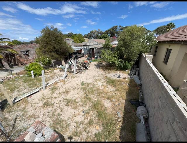324M² VACANT LAND FOR SALE IN ELECTRIC CITY